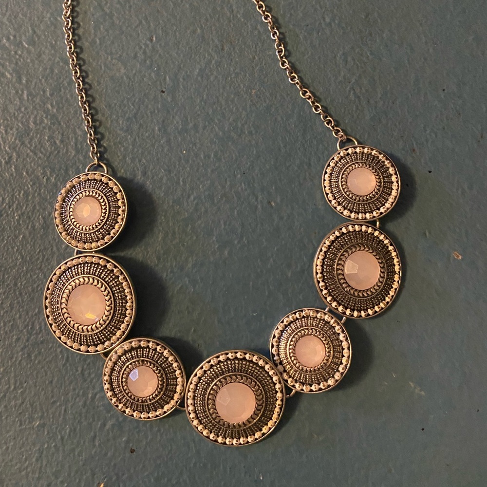 Statement necklace